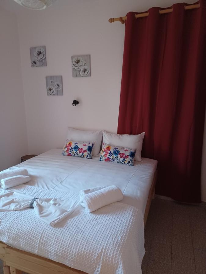 Φiloxenia Apartments Πόρος Εξωτερικό φωτογραφία